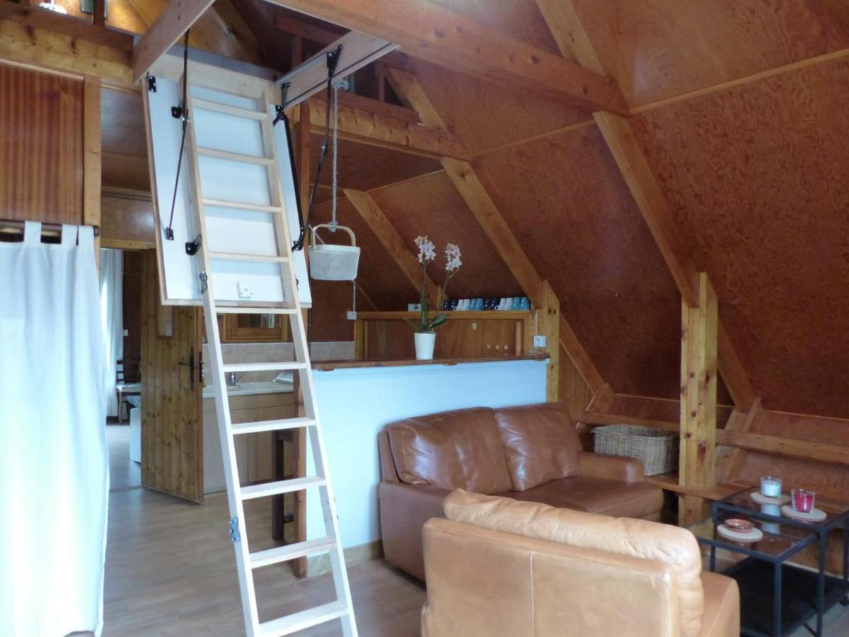 Chalet Familial Pres De Vichy, Terrasse, Animaux Acceptes - Fr-1-489-274 Le Vernet  エクステリア 写真