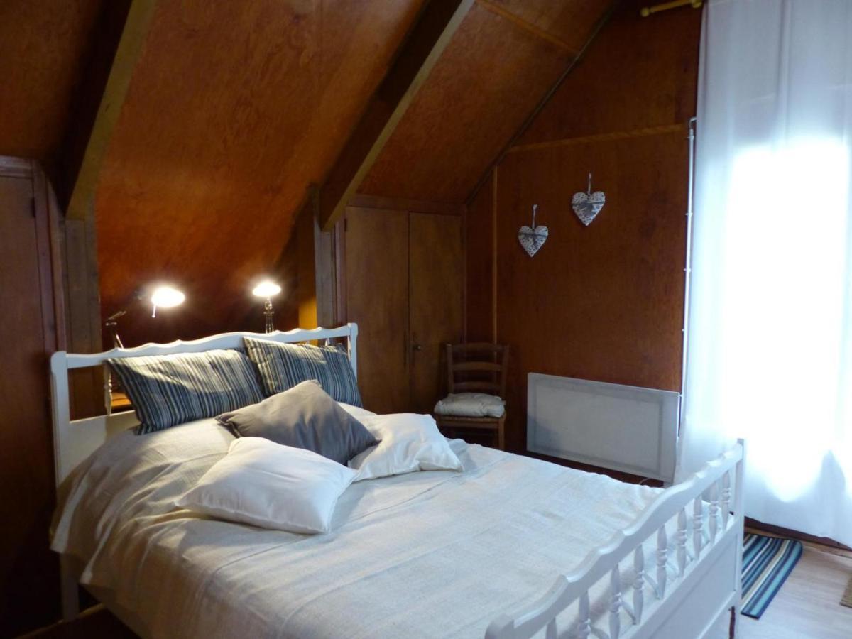 Chalet Familial Pres De Vichy, Terrasse, Animaux Acceptes - Fr-1-489-274 Le Vernet  エクステリア 写真