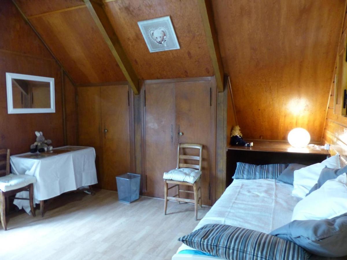 Chalet Familial Pres De Vichy, Terrasse, Animaux Acceptes - Fr-1-489-274 Le Vernet  エクステリア 写真